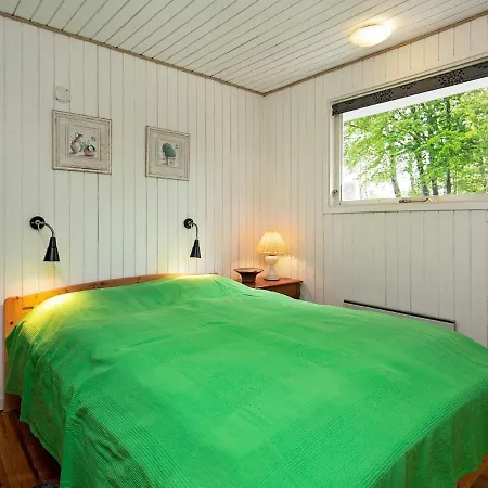 Hotel 4 Person In L Gst R 3*