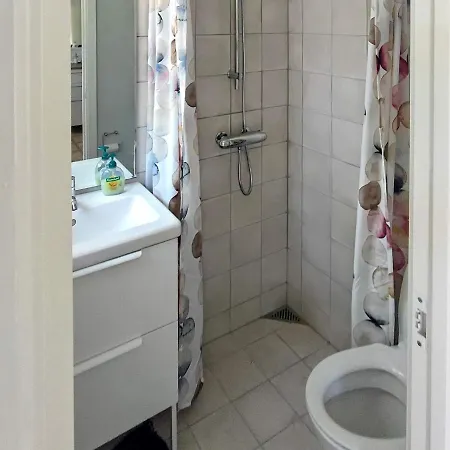 4 Person In L Gst R Hotel Løgsted