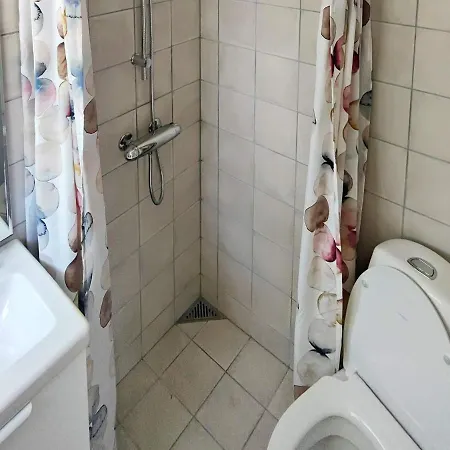 4 Person In L Gst R Hotel 3*